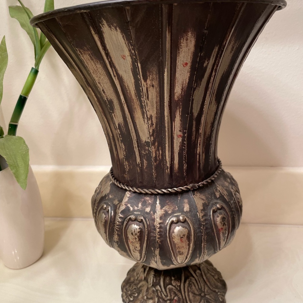 💐 Large Decorative Vase 💐